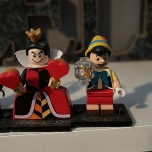 Disney 100 mini figures